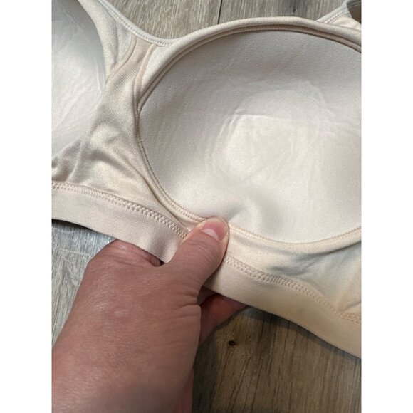 Warners Womens Beige Seamless Wireless Bra Size L With Adjustable Straps & Hook - Picture 7 of 7